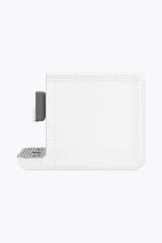 Smeg Fully Automatic Coffee Machine Classic, White
