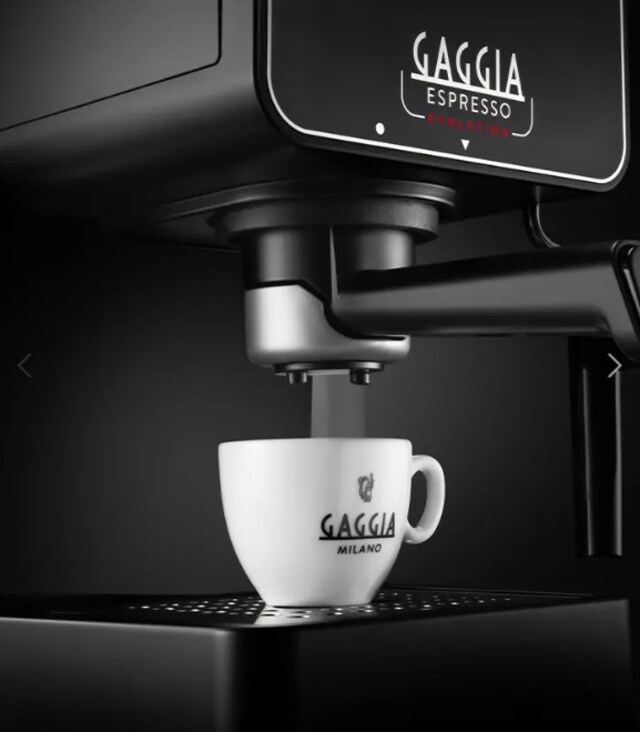 Gaggia Espresso Evolution negro con Tasse