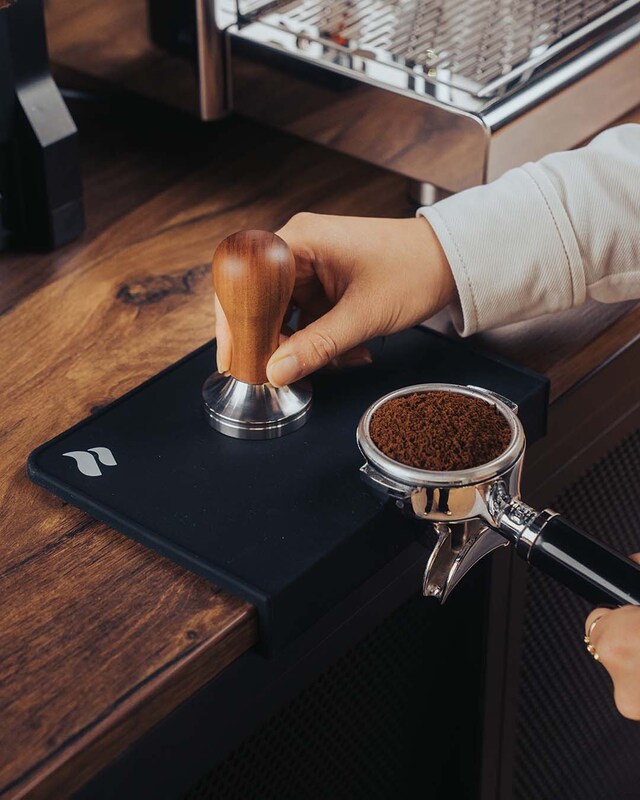 roastmarket, roastmarket Tamper Mat with Edge Protection , Image 5 of 5
