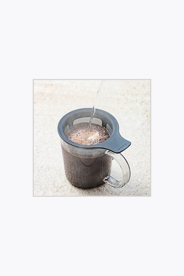 Hario One Cup Coffee Maker im Glas
