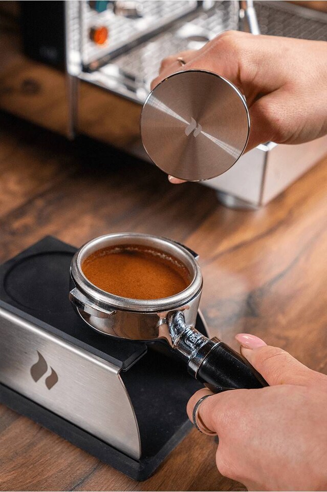roastmarket Tamper 58mm Wood Black 3
